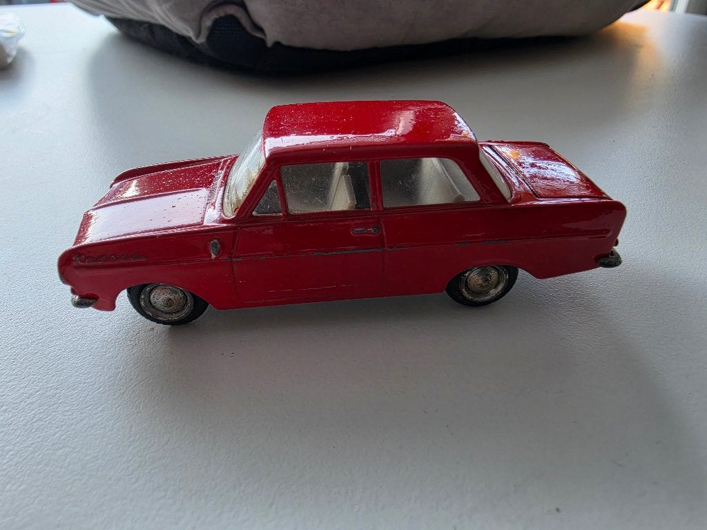 Opel Kadett sedan Tekno model uit 1960 1/43, Ophalen of Verzenden, Gebruikt, Auto, Overige merken