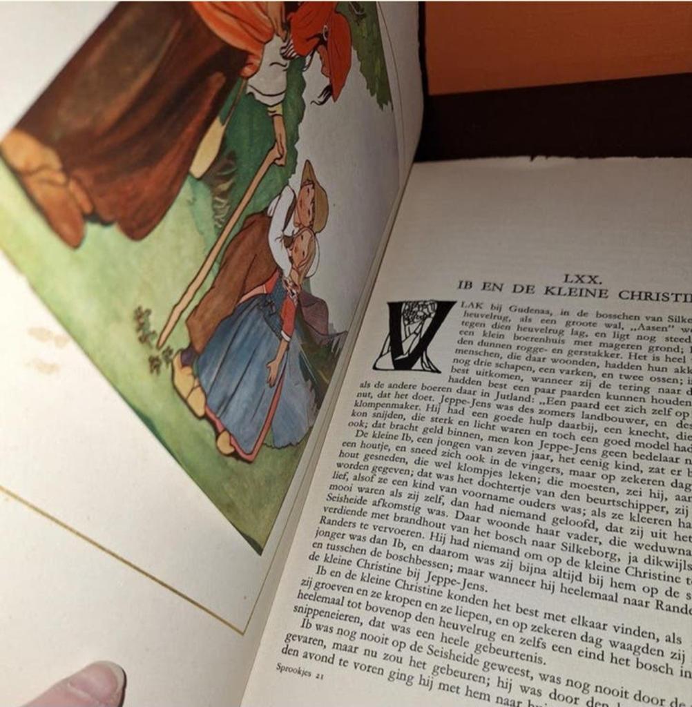 Oud kinderboek met illustraties - Sprookjes, Boeken, Sprookjes en Fabels, Ophalen of Verzenden, Gelezen