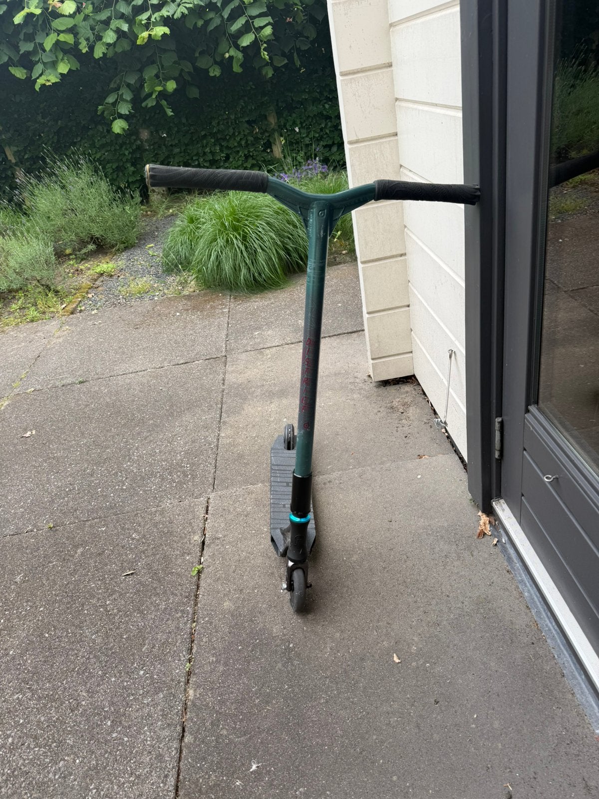 Zelf samengestelde stuntstep - Zo goed als nieuw, Ophalen, Zo goed als nieuw, Overige typen