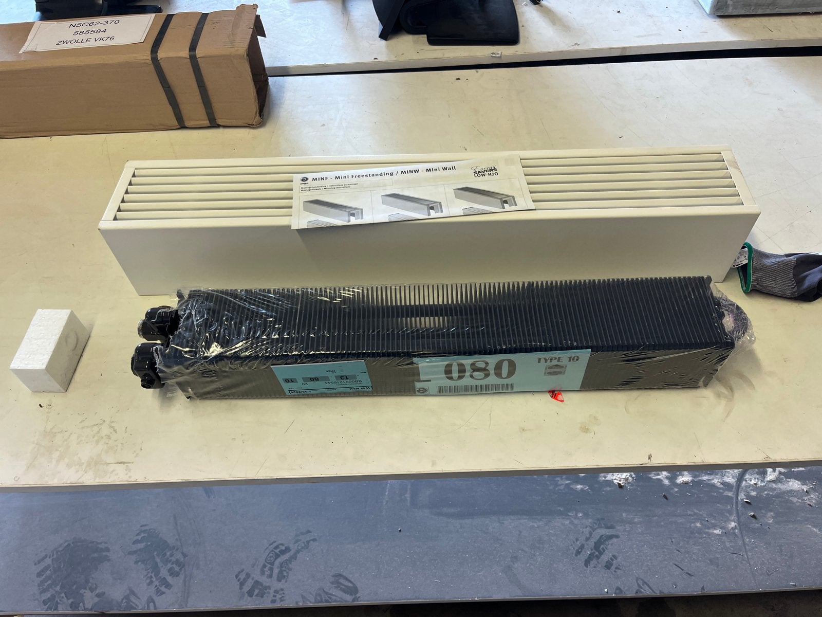 Jaga Mini Freestanding radiator/convector (MINF), Ophalen, Minder dan 30 cm, Radiator, Nieuw
