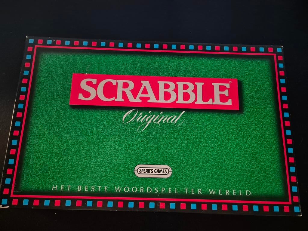 Vintage 1988 Scrabble bordspel compleet, goede staat, Hobby en Vrije tijd, Gezelschapsspellen | Bordspellen, Vijf spelers of meer