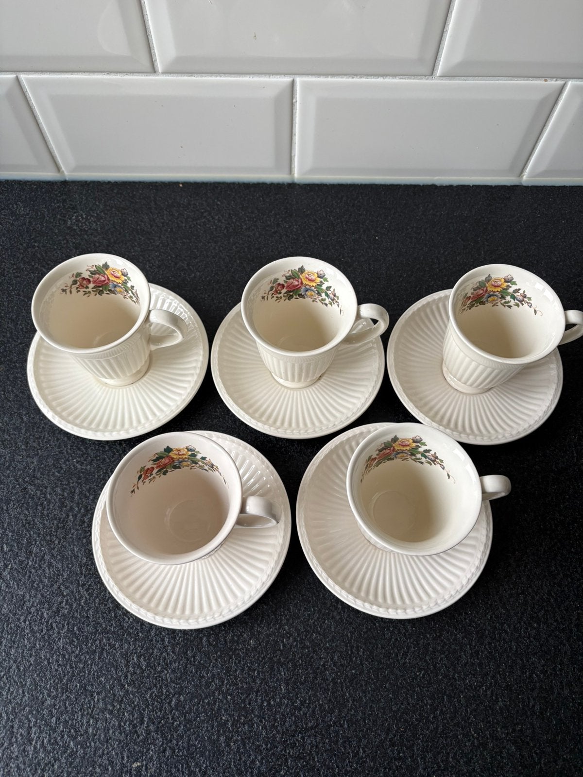 5 Wedgwood Conway kopjes, Ophalen of Verzenden, Zo goed als nieuw, Wedgwood, Kop(pen) en/of Schotel(s)