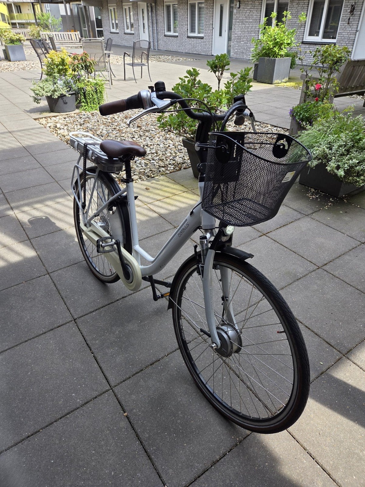 Elektrische fiets, Fietsen en Brommers, Elektrische fietsen, Ophalen, Batavus, Zo goed als nieuw, 47 tot 51 cm