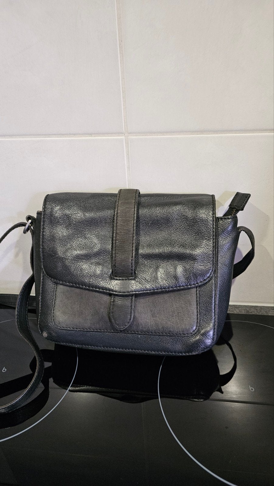 Cowboysbag schoudertasje zwart leer, Ophalen of Verzenden, Gebruikt, Zwart, Schoudertasje