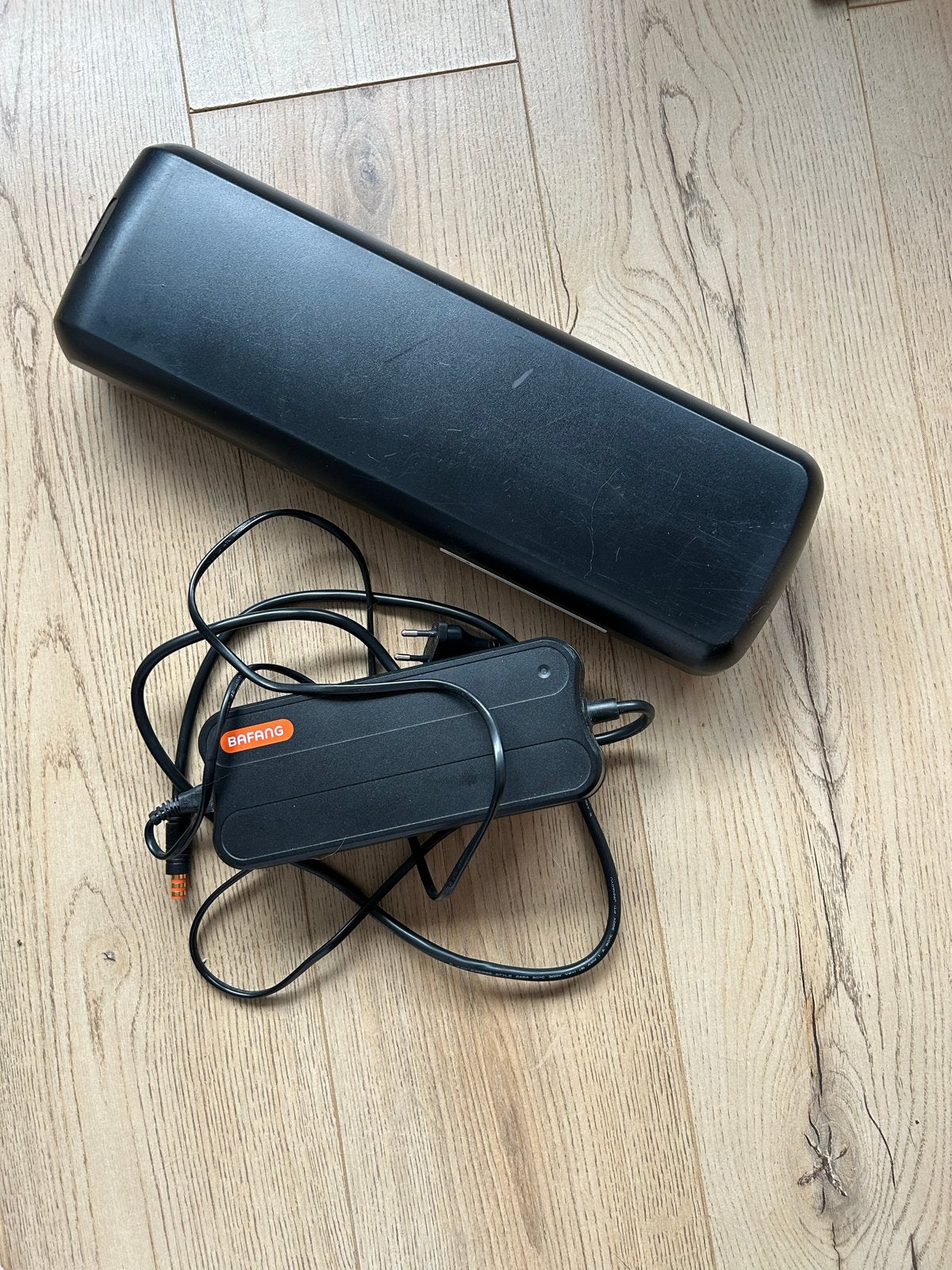 Bafang E-bike Accu 450Wh met Oplader, Ophalen of Verzenden, Gebruikt