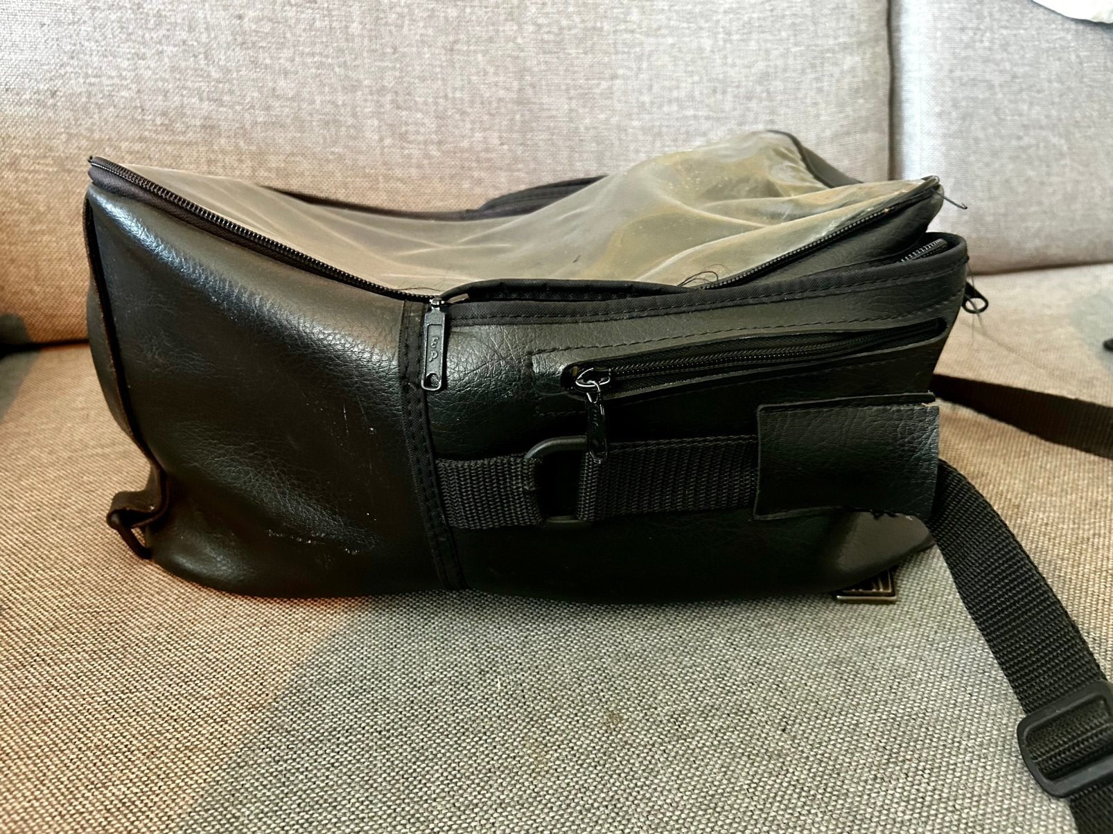 Bagster tanktassen  2 formaten, Ophalen of Verzenden, Zo goed als nieuw
