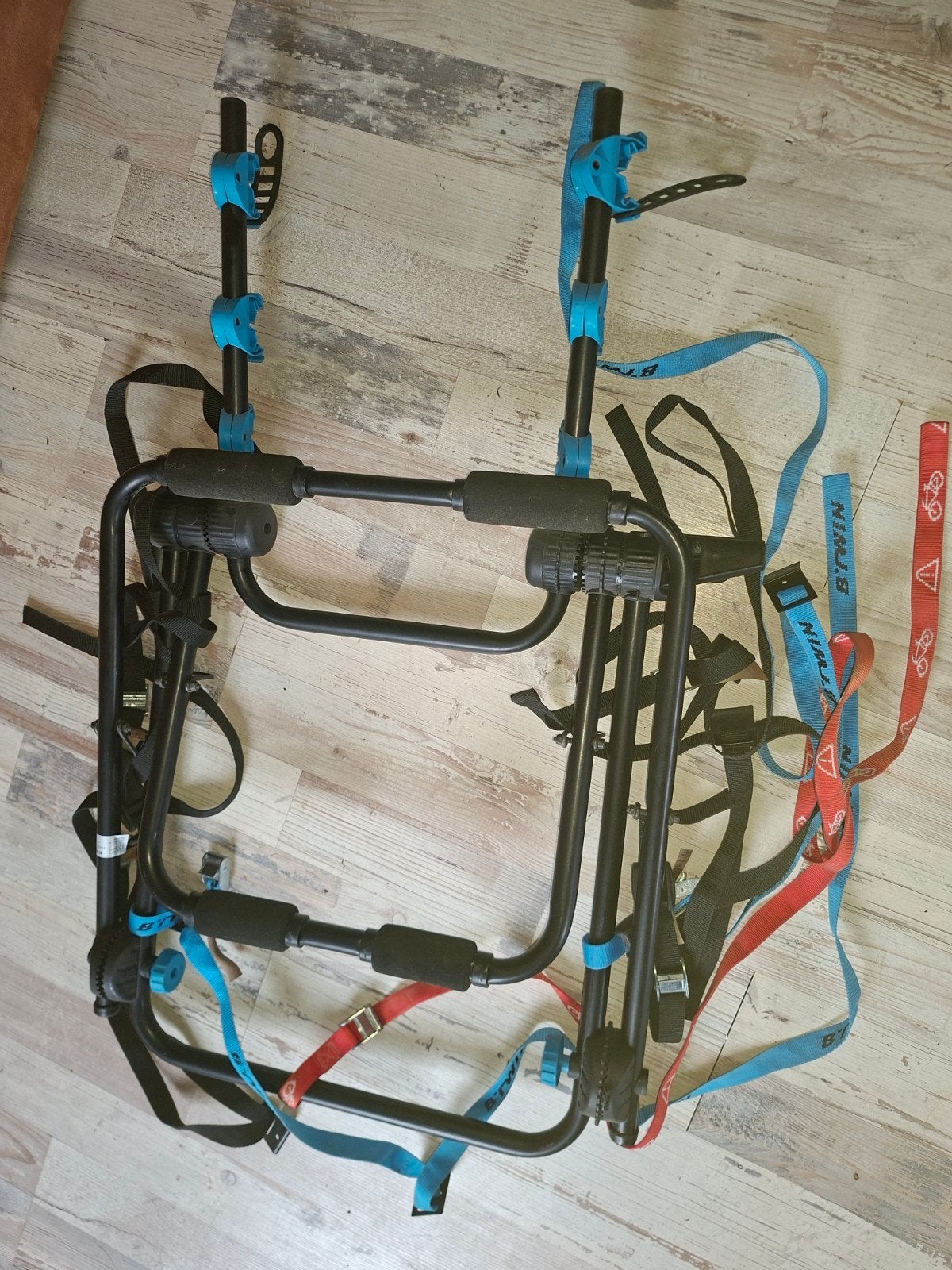 B'Twin Fietsendrager Achterklep + Buzz Rack Adapter, Ophalen of Verzenden, 3 fietsen of meer, Gebruikt, Achterklepdrager