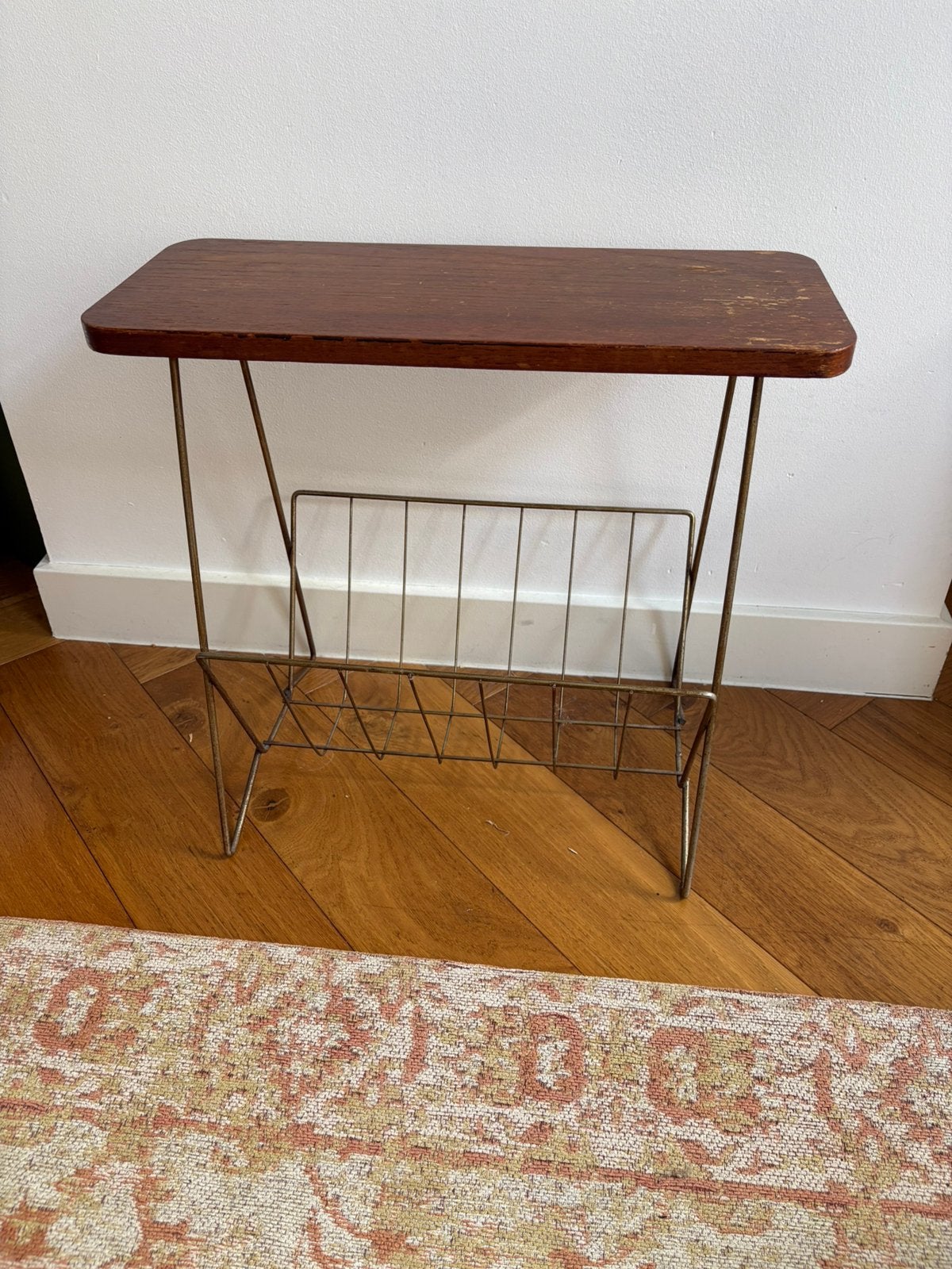 Vintage lectuurbak/bijzettafel, Huis en Inrichting, Woonaccessoires | Krantenbakken en Lectuurbakken, Ophalen, Gebruikt, Vintage