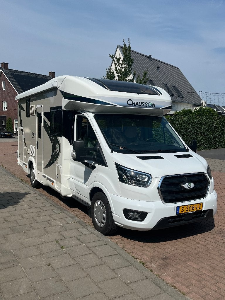 Chausson 640 Titanium Premium, 30.000km, 2021, hefbed,170pk, Automaat, Ringverwarming, Ford, Chausson