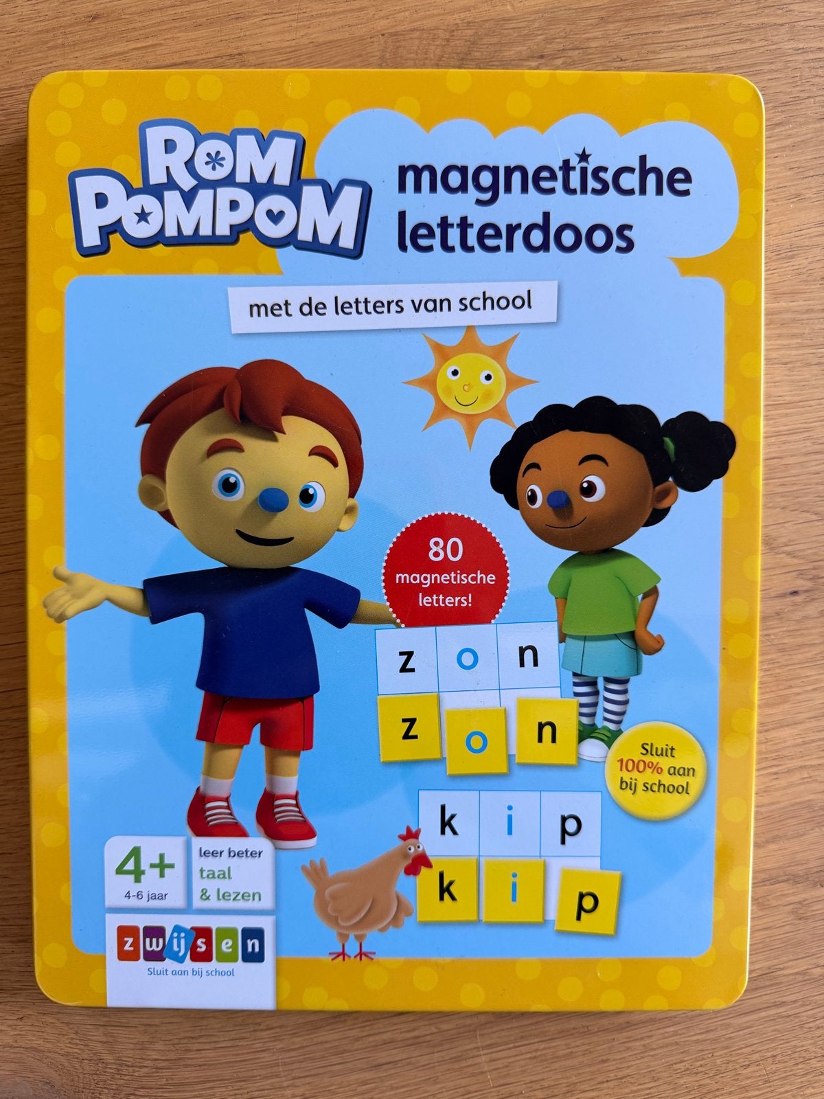 Rom Pom Pom Magnetische Letterdoos - Taal & Lezen, Kinderen en Baby's, Ophalen of Verzenden, Zo goed als nieuw, Taal en Lezen