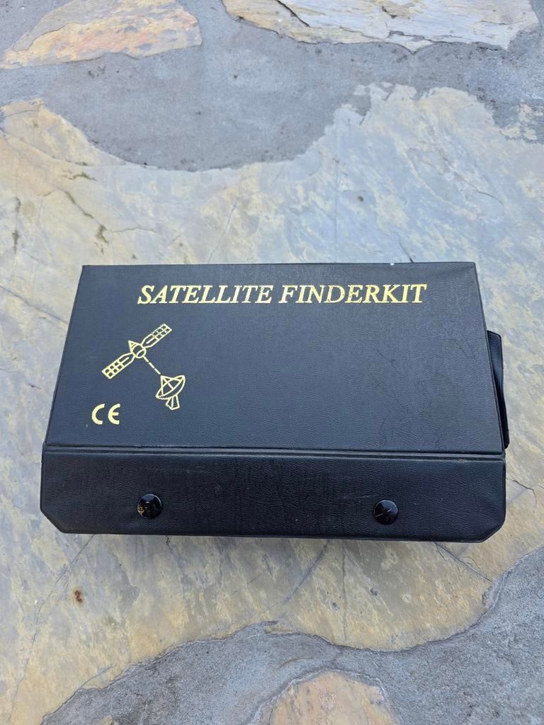 Complete satellite finder kit in handige opbergkoffer, Ophalen of Verzenden
