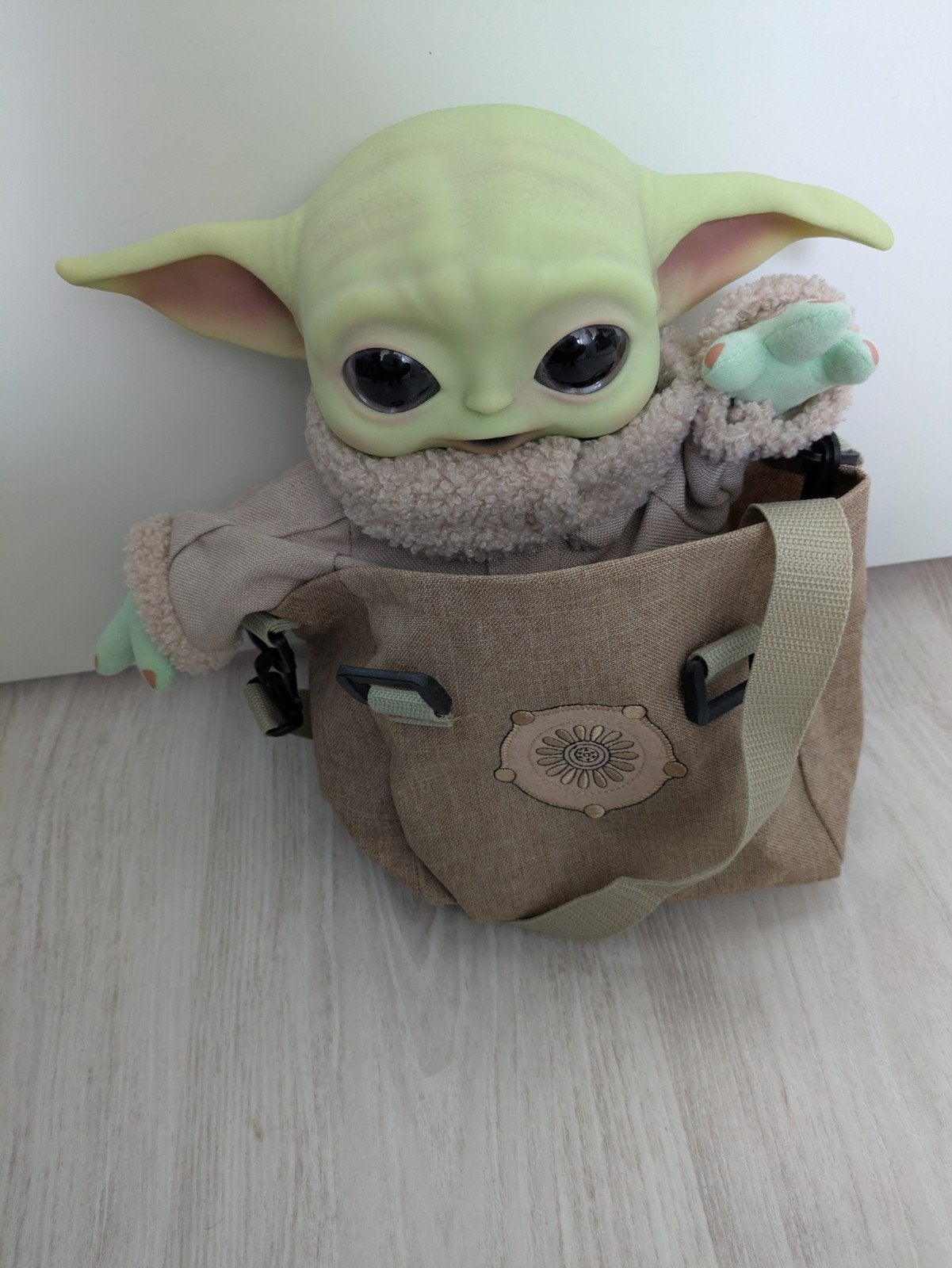 Star Wars Grogu (Baby Yoda) knuffel met draagtas, Ophalen of Verzenden, Zo goed als nieuw