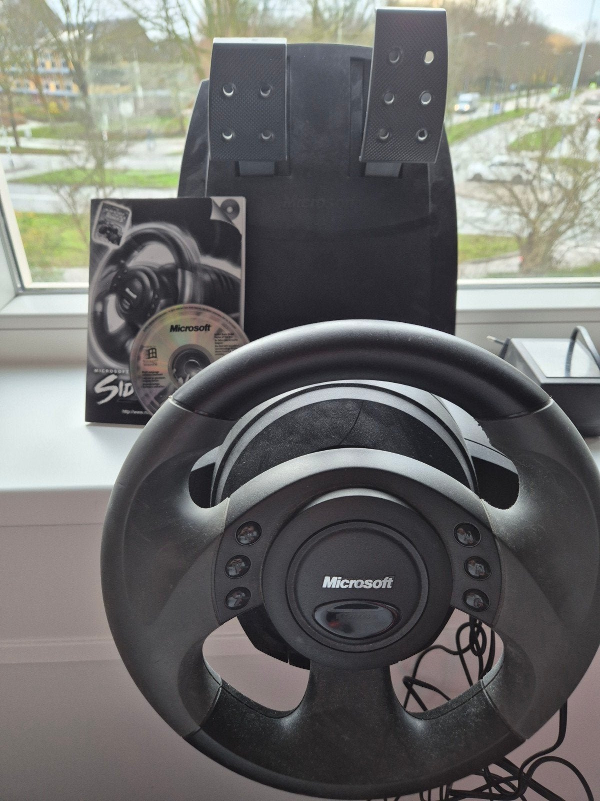 Microsoft Force Feedback F1 Stuur met Pedalen en Kabels, Ophalen