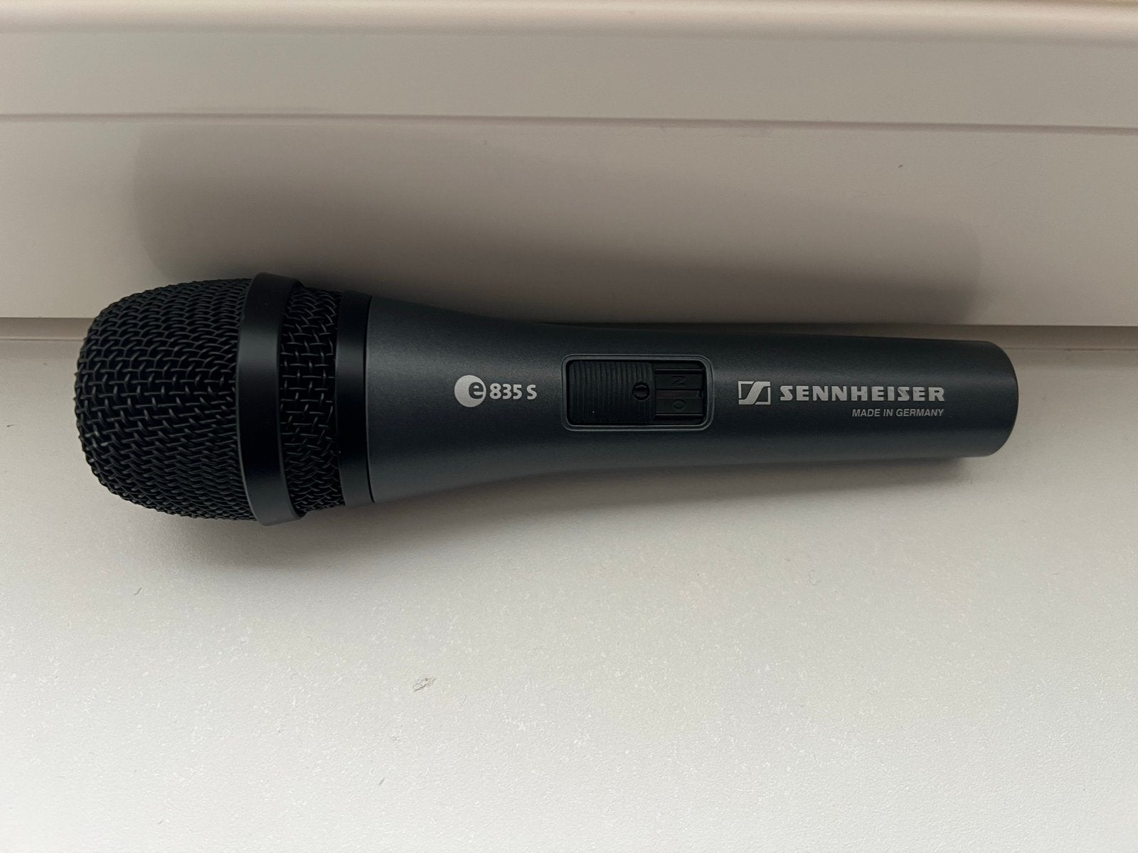Sennheiser E835 S Zangmicrofoon, Muziek en Instrumenten, Ophalen of Verzenden, Gebruikt, Zangmicrofoon