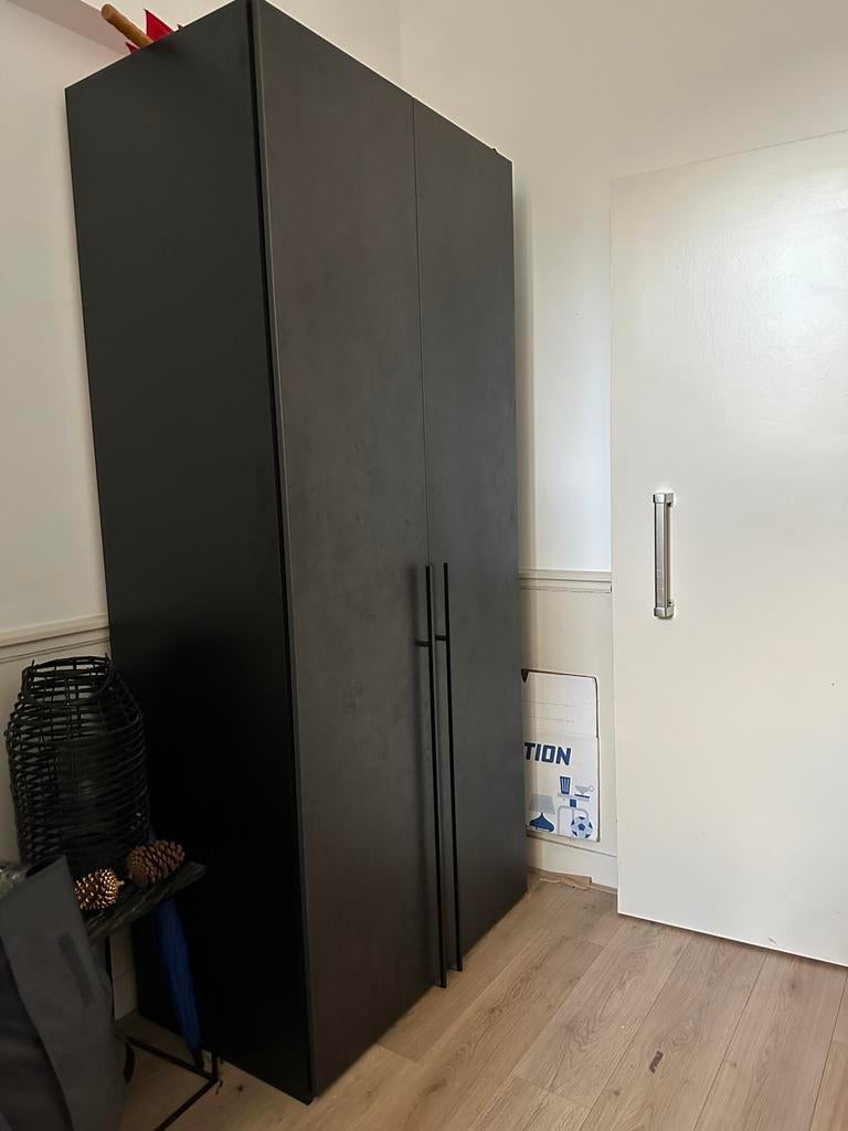 Goossens kledingkast – novazwart –zwarte handgrepen, Ophalen, 200 cm of meer, 50 tot 100 cm, Zo goed als nieuw