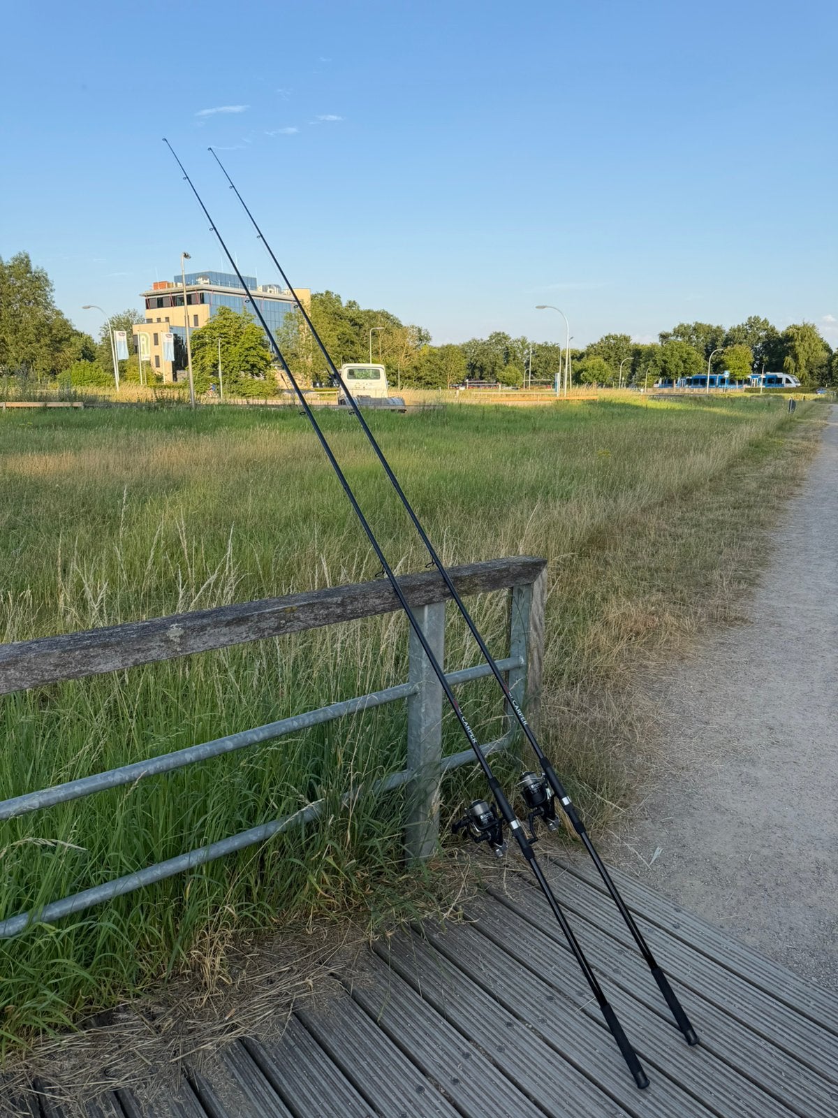 Mooie Catchmax karperhengels incl. Ultimate Free spirit 5000, Watersport en Boten, Hengelsport | Karpervissen, Ophalen, Zo goed als nieuw