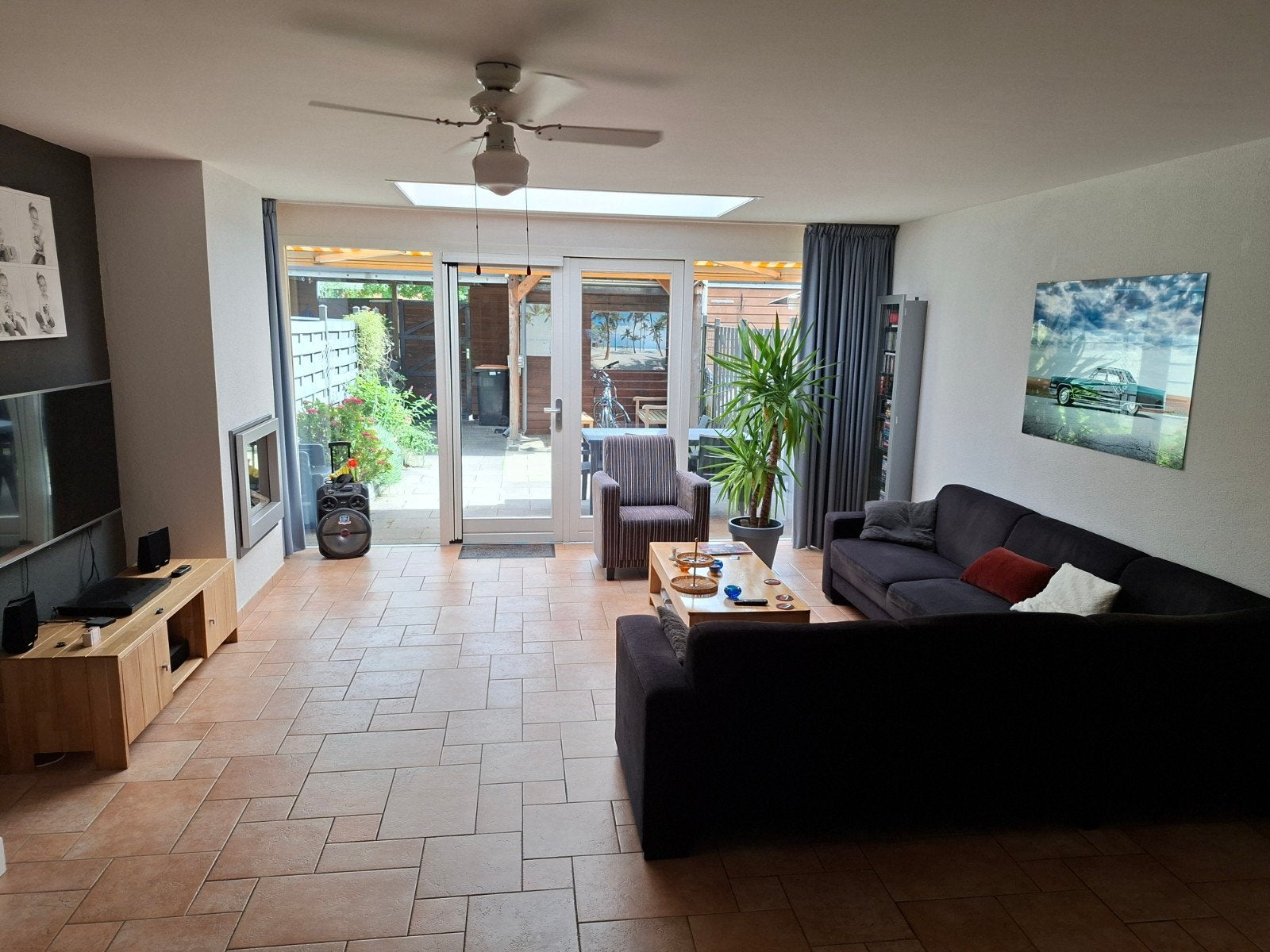 Comfort. hoekbank + relaxfauteuil ,salontafel ,tv+dvd kast, Huis en Inrichting, Banken | Bankstellen, Gebruikt, Hoekbank, Vierpersoons of meer