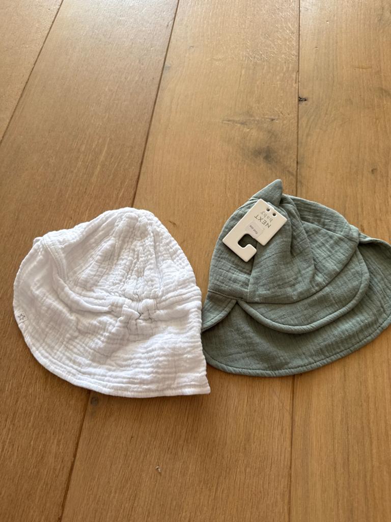 2x Next Baby mutsjes maat 50 (first size), Ophalen, Maat 50, Jongetje of Meisje, Nieuw
