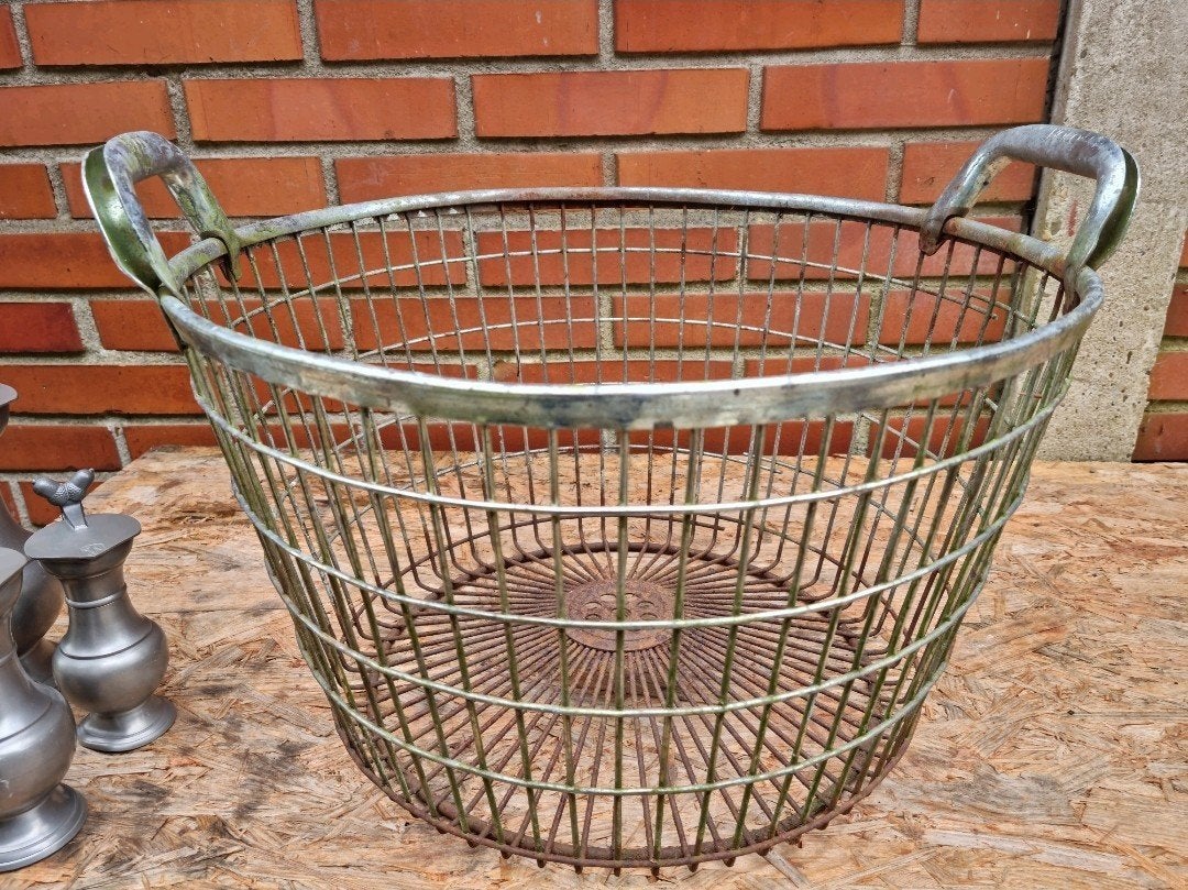 Prachtige antieke zinken - ijzeren aardappelmand aardappel, Huis en Inrichting, Woonaccessoires | Schalen en Manden, Met handvatten