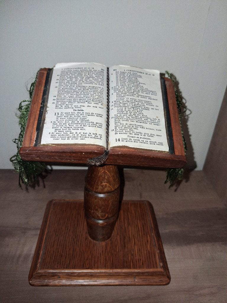 Vintage houten bijbellessenaar met bijbeltje – NBG 1951, Ophalen of Verzenden