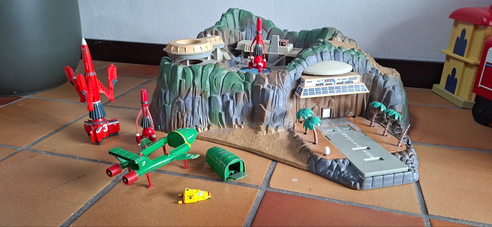 Thunderbirds Tracy Island Speelset met Voertuigen, Ophalen of Verzenden, Gebruikt, Jongen of Meisje