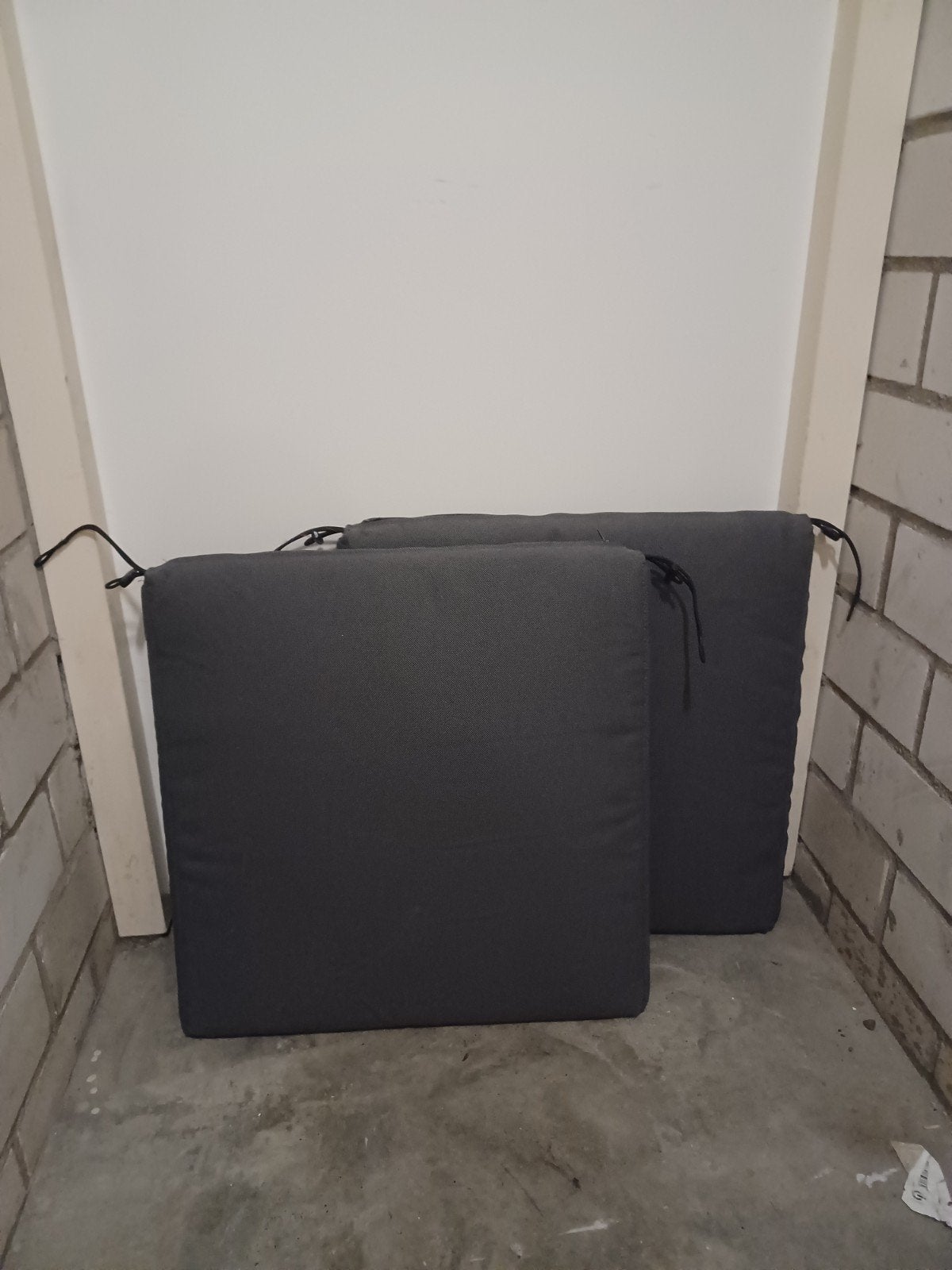 2 x Grey chair cushions (50  50cm) for Ikea Nammaro series, Ophalen, Zo goed als nieuw