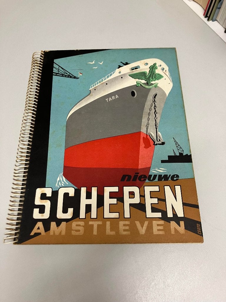 Nieuwe Schepen Amstleven 1954, Ophalen of Verzenden, Gelezen