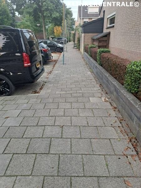 ROOIKORTING 2.250m2 grijs betontegels30x30x4,5cm stoeptegels, Tuin en Terras, Bij dit gebruikte product niet meer te achterhalen.