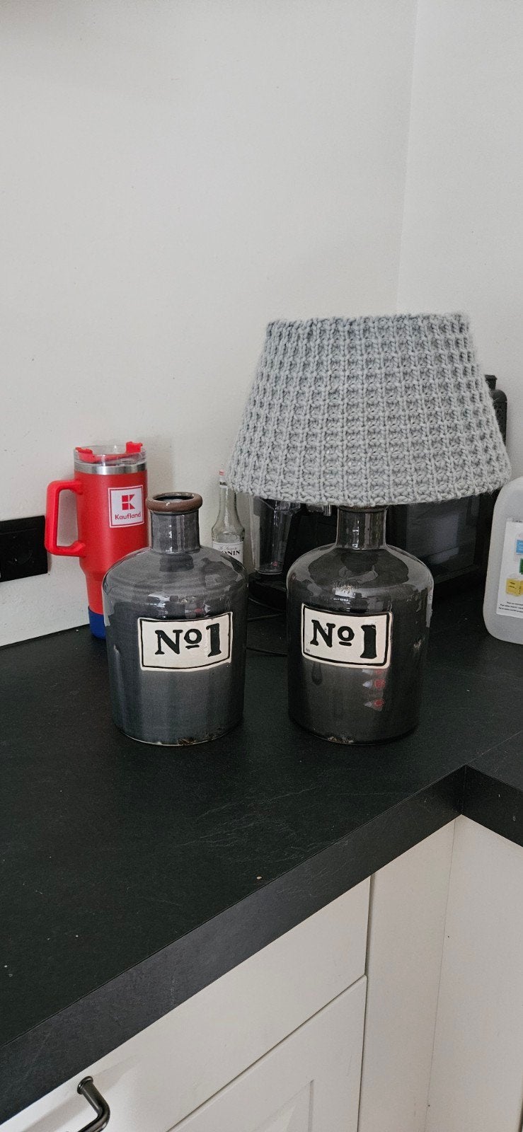 Uniek setje: lamp en vaas met 'Nº1' design, Ophalen