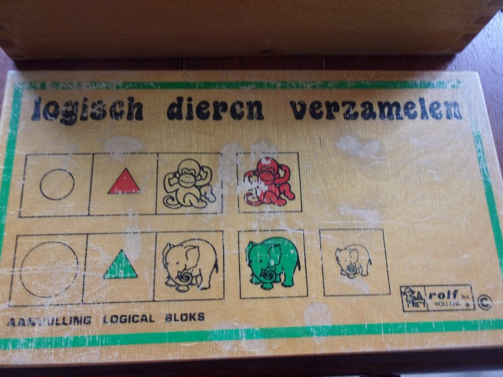 Schoolkist "LOGISCH DIEREN VERZAMELEN" van Rolf, Ophalen of Verzenden, Zo goed als nieuw, Puzzelen