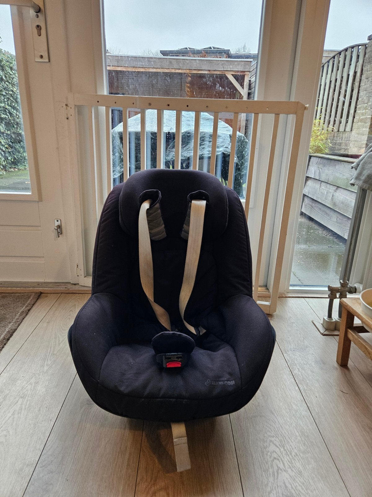 Maxicosi Pearl,  family fix, isofix, Ophalen, Gebruikt, 9 t/m 18 kg, Isofix
