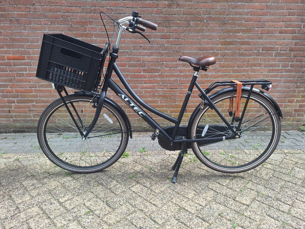 Nette zwarte transportfiets, Fietsen en Brommers, Fietsen | Dames | Damesfietsen, Terugtraprem, Gebruikt, Versnellingen, 50 tot 53 cm