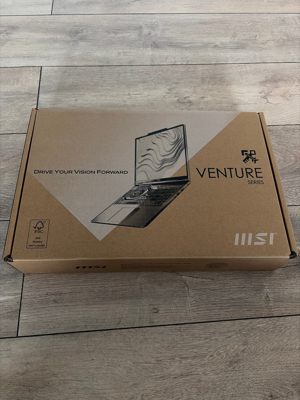 MSI Venture 14 AI A2HMG - Nieuw in doos, Computers en Software, Met videokaart, Nieuw, 14 inch, Ophalen of Verzenden