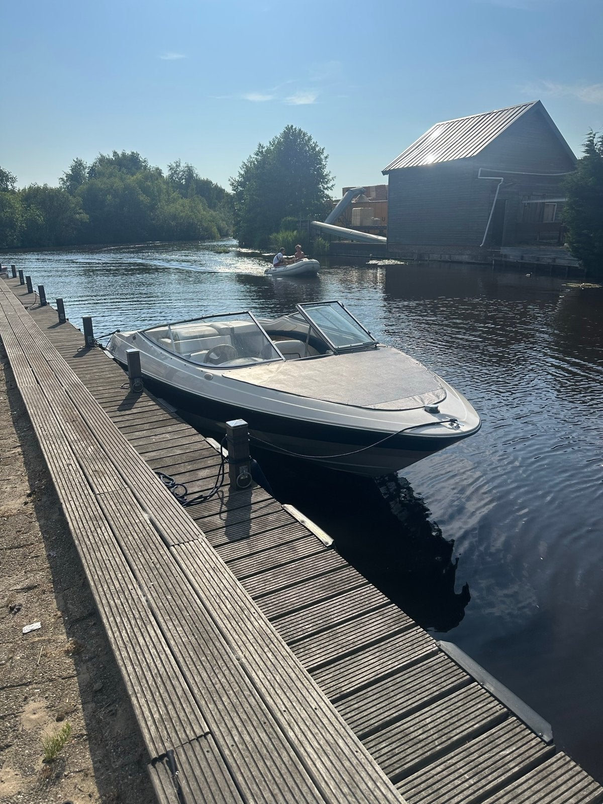 Stijlvolle Bayliner capri 2050 LS Speedboot 210pk, Gebruikt, Binnenboordmotor, Tot 1.00 meter, Ophalen of Verzenden