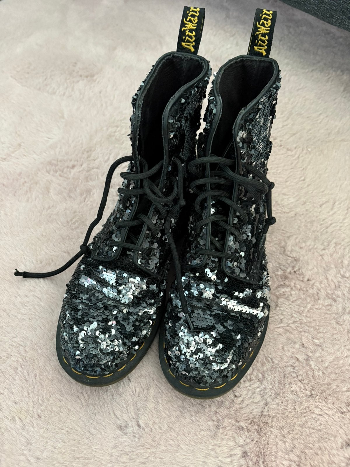 Dr. Martens seqoin, Kleding | Dames, Schoenen, Ophalen of Verzenden, Gedragen, Zwart