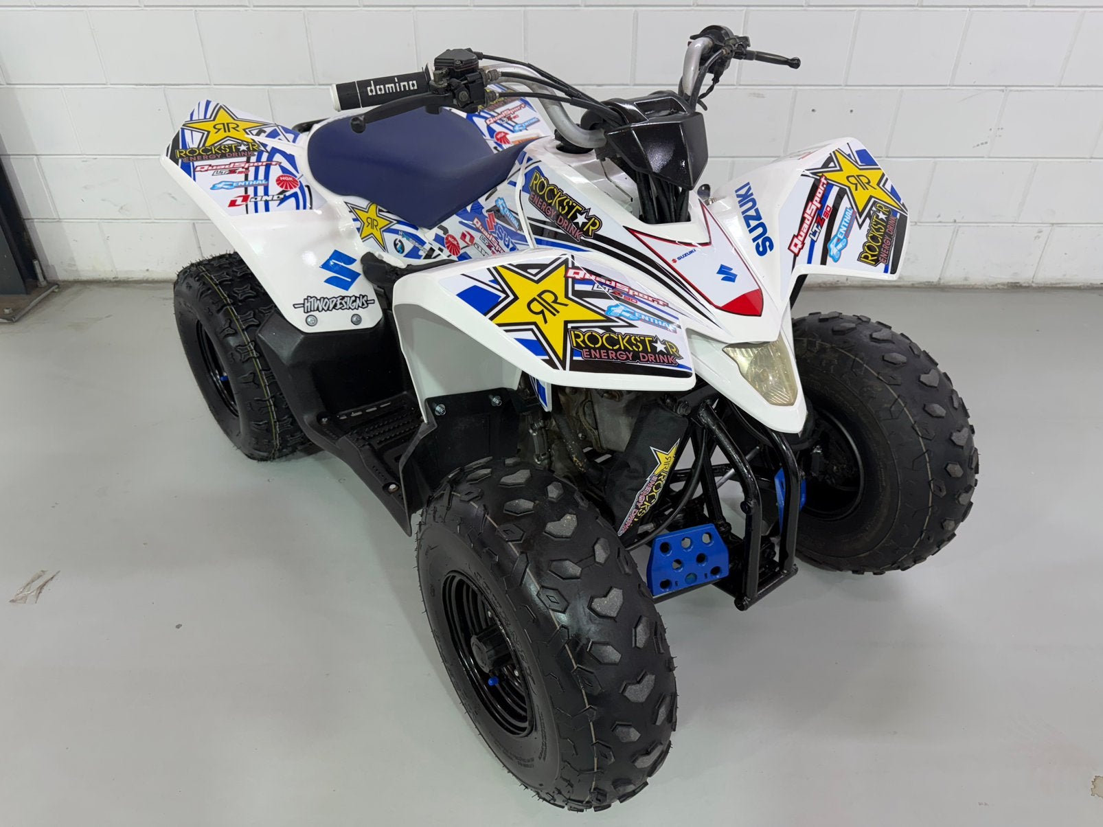 Zeer mooie suzuki LTZ90 nieuwe banden