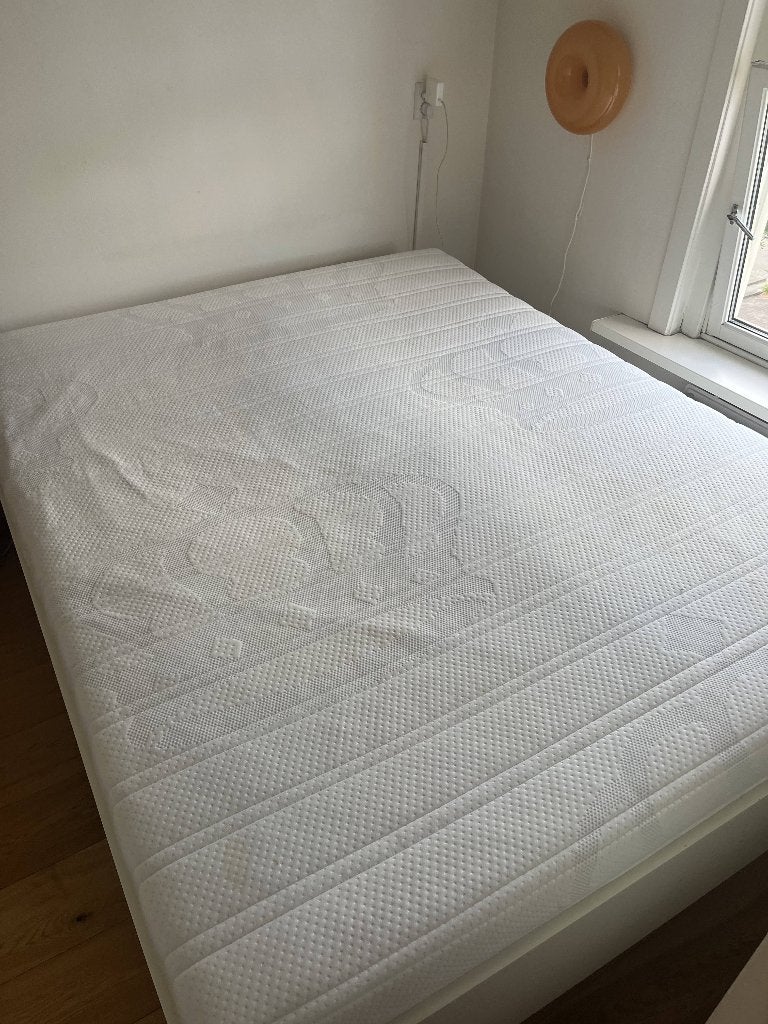 Auping Auronde 160 x 200, Ophalen, Gebruikt, Wit, Tweepersoons