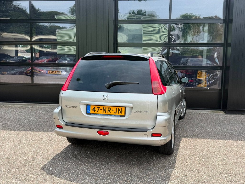 Peugeot 206 SW 1.6-16V XS Pack Elektr. Pakket APK, Auto's, Peugeot, Voorwielaandrijving, 15 km/l, 4 cilinders, Origineel Nederlands