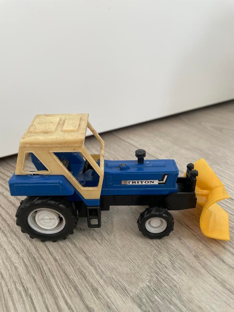 Triton speelgoed tractor met schep, Ophalen of Verzenden, Zo goed als nieuw