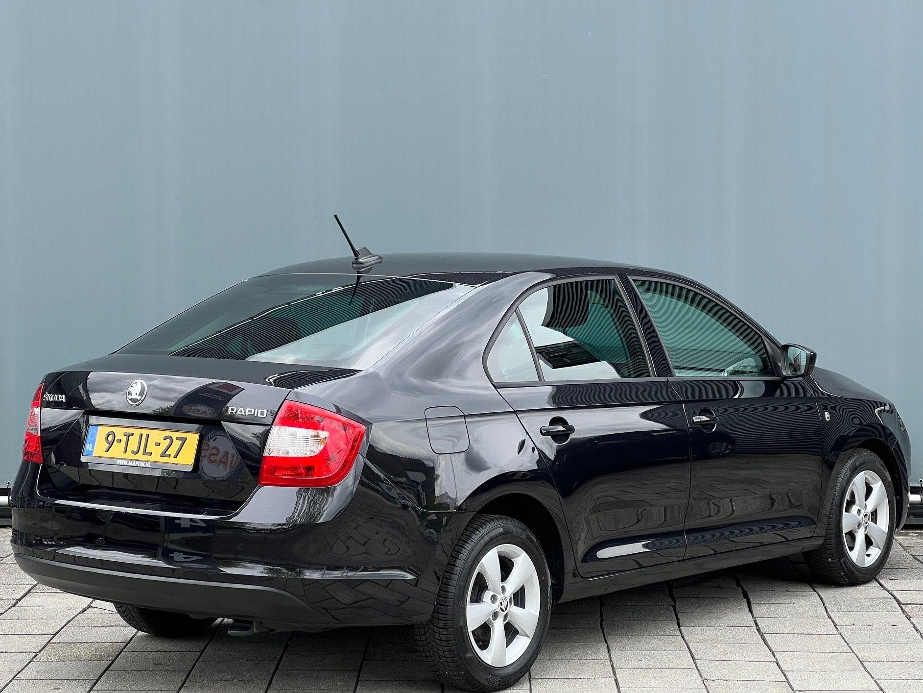 Skoda Rapid BWJ 2014 | 1.2TSI 86PK Ambition Bus | AIRCO | NA, Auto's, Voorwielaandrijving, Gebruikt, Zwart, 4 cilinders