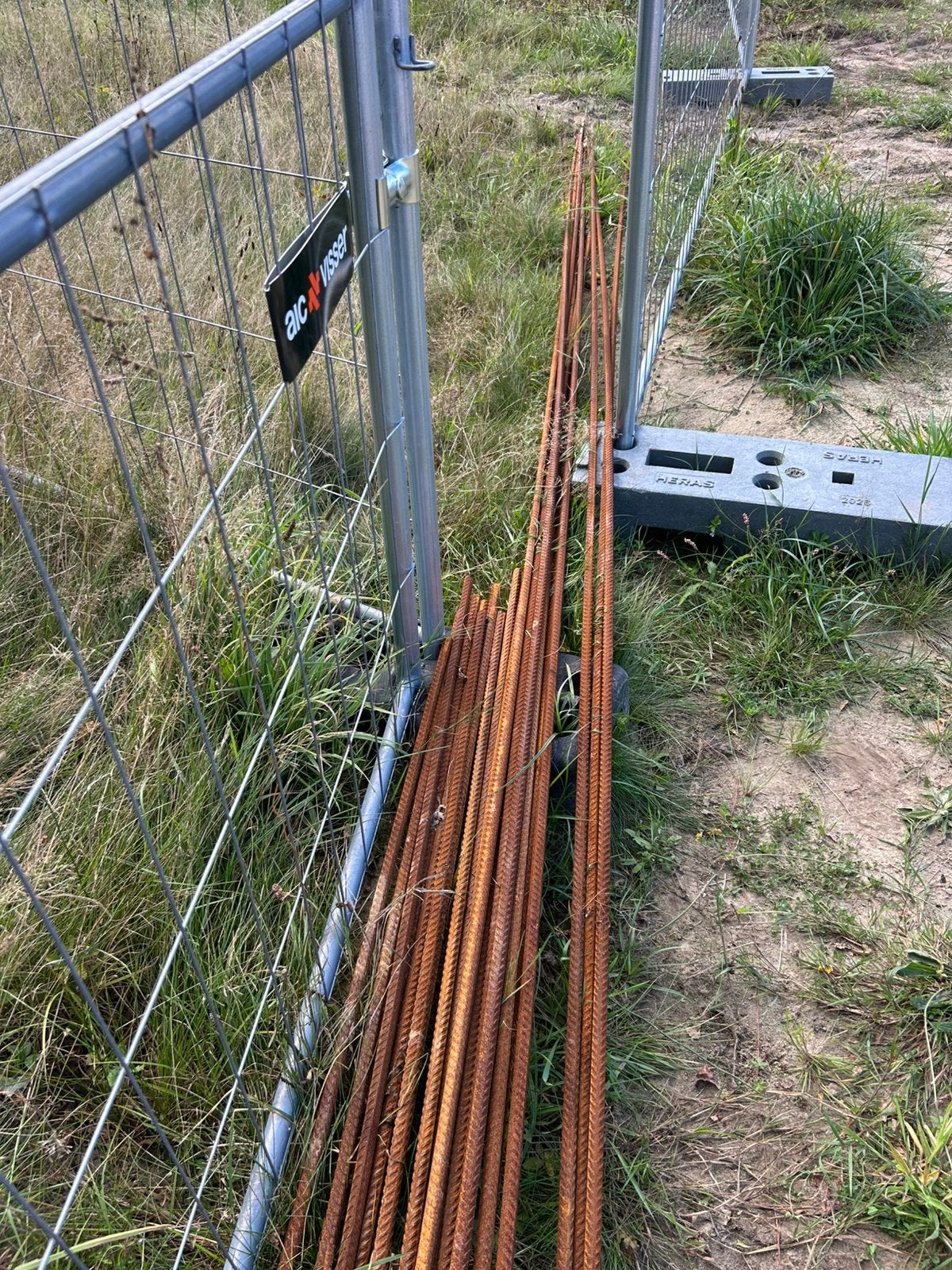 Wapenigs staven rond 16 mm, Doe-het-zelf en Verbouw, Ophalen of Verzenden, Zo goed als nieuw, 250 mm of meer