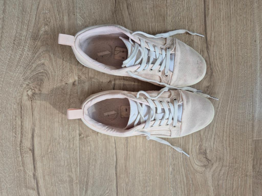 Lichtroze sneakers van Arkk in maat 39, Kleding | Dames, Schoenen, Roze, ARKK Copenhagen, Ophalen of Verzenden, Sneakers of Gympen