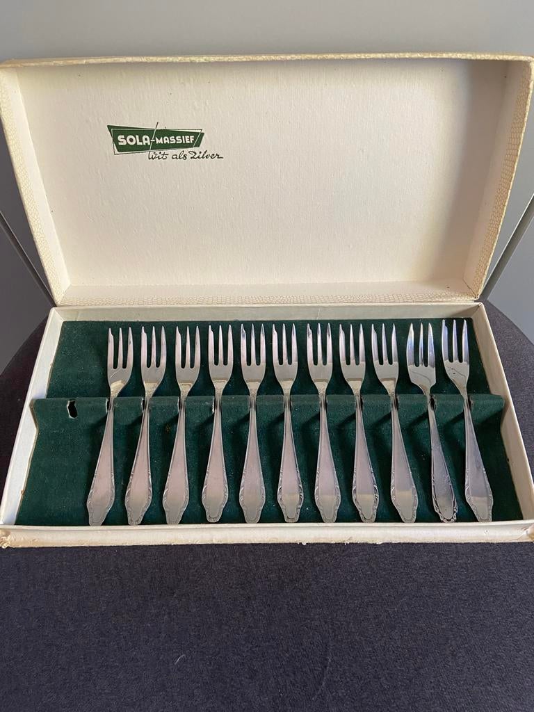 Sola gebaksvorkjes set (11 stuks), Antiek en Kunst, Antiek | Bestek, Ophalen of Verzenden