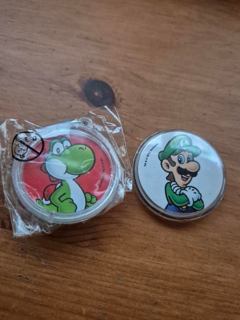 Yoshi sleutelhanger en Luigi clip super mario, Ophalen of Verzenden