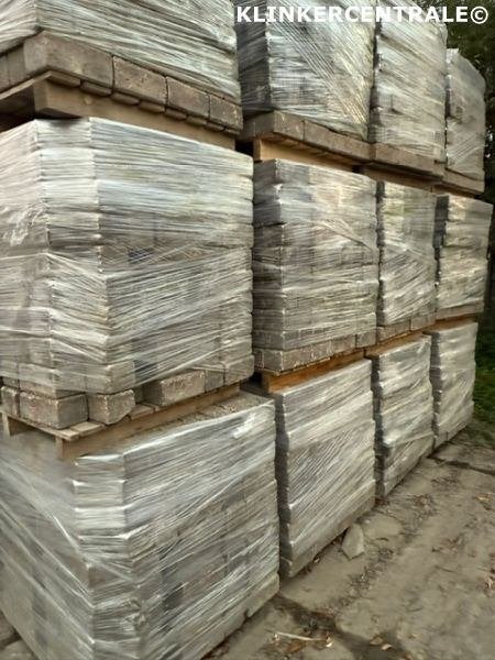 120m2 heide-grijs betonklinkers op pallets bkk bss, Bij dit gebruikte product niet meer te achterhalen., Gebruikt, Verzenden, Bij dit gebruikte product niet meer te achterhalen.