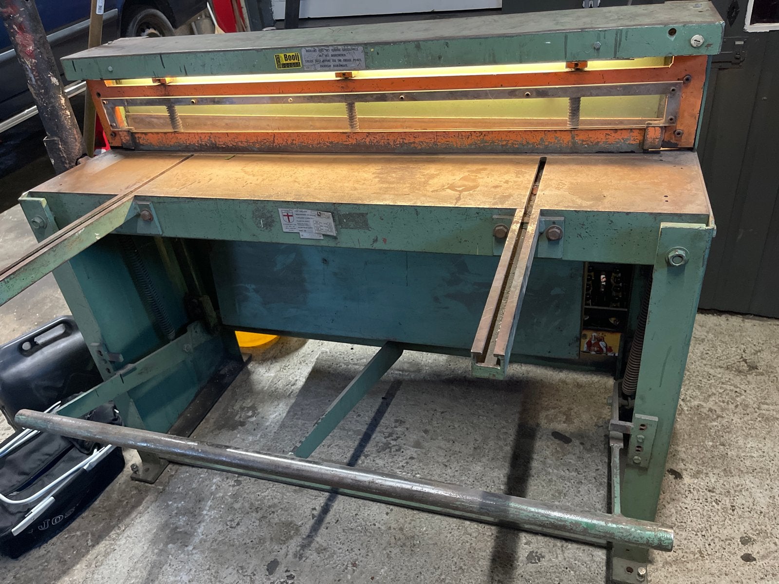 Jörg 4012 Plaatwerkschaar - 1250mm werkbreedte, Ophalen