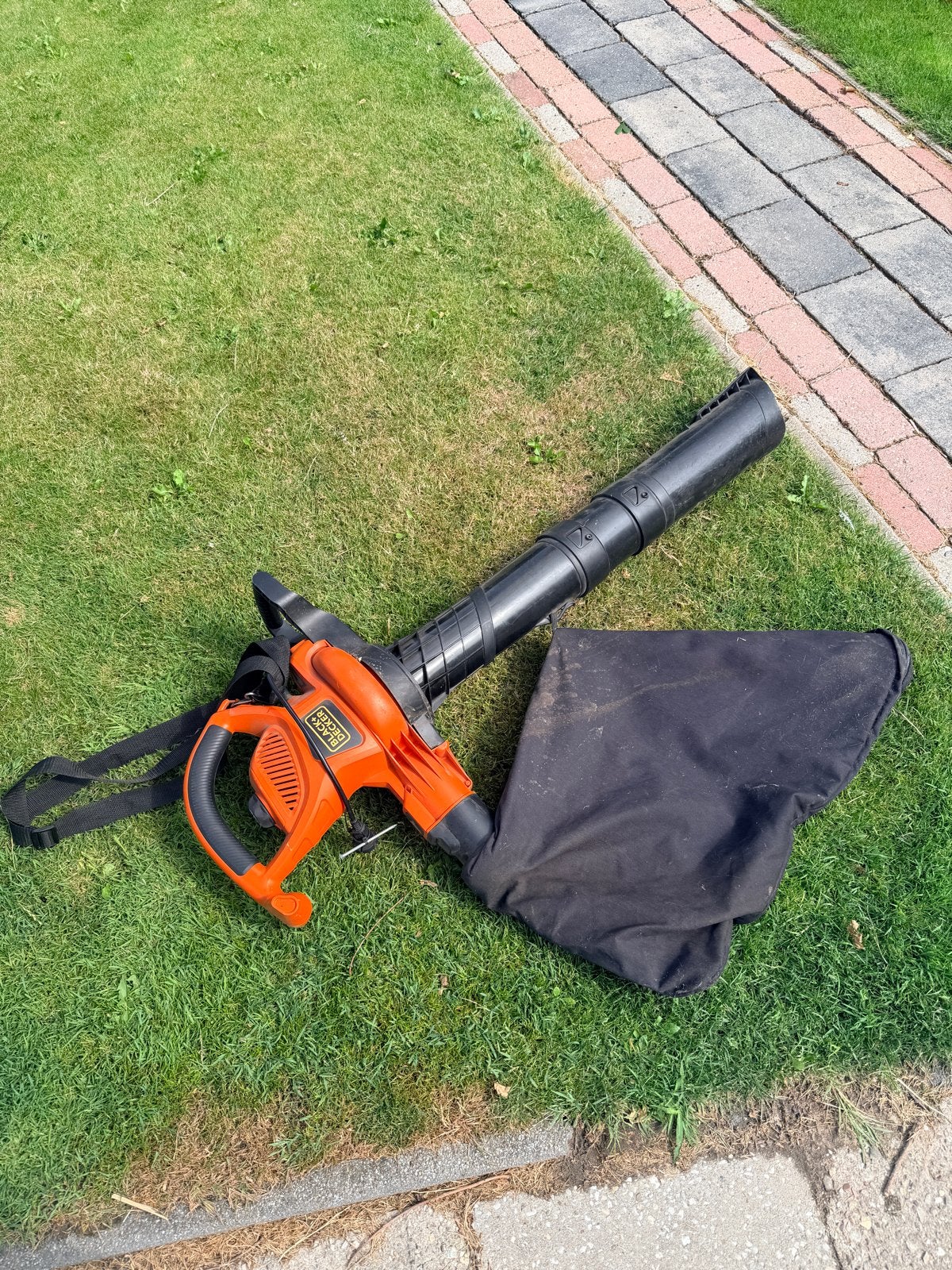 Black en Decker bladzuiger / bladblazer, Ophalen, Gebruikt, Handgedragen, Met opvangzak