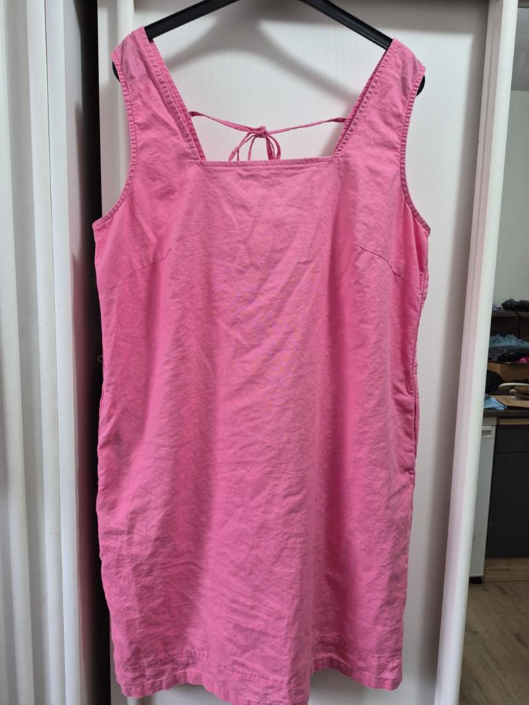 Roze linnen jurk xl vierkant hals en apart rugpand, Rainbow, Maat 46/48 (XL) of groter, Ophalen of Verzenden, Zo goed als nieuw