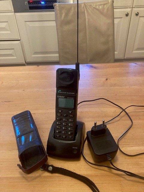 Sony GSM CM-DX 1000 Vintage, Schuifmodel, Geen camera, Zwart, Overige systemen