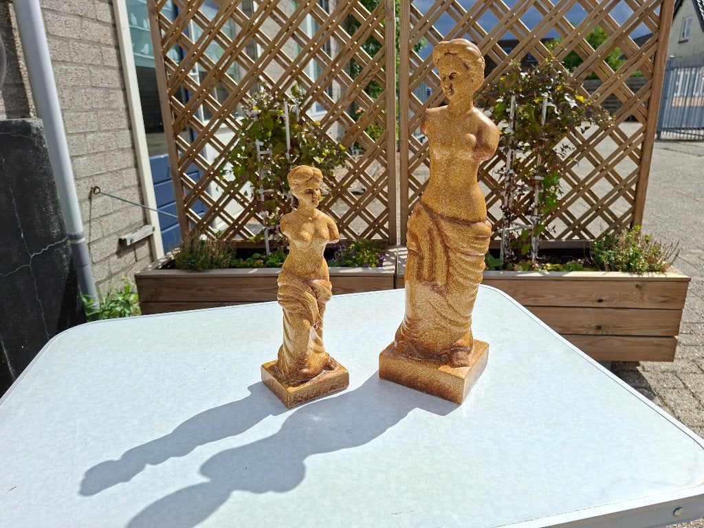 2x Venus godin van liefde en schoonheid voor de Grieken., Antiek en Kunst, Ophalen of Verzenden
